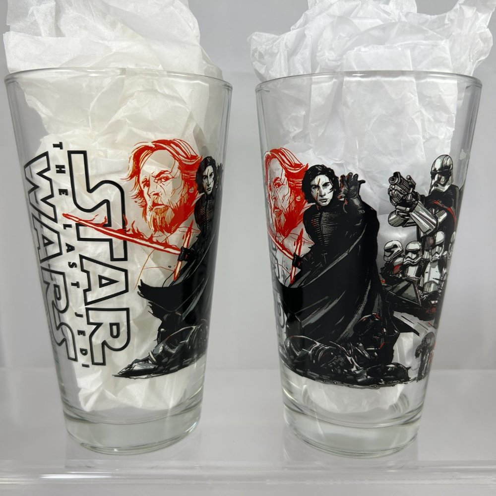 Mint “Star Wars Episode IX: The Rise of Skywalker” commemorative pint gl…